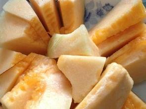 喝完牛奶可以吃哈密瓜嘛,完美搭配的饮食禁忌解析