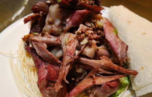 别吃瓜了吃狗肉,来尝尝正宗的狗肉风味